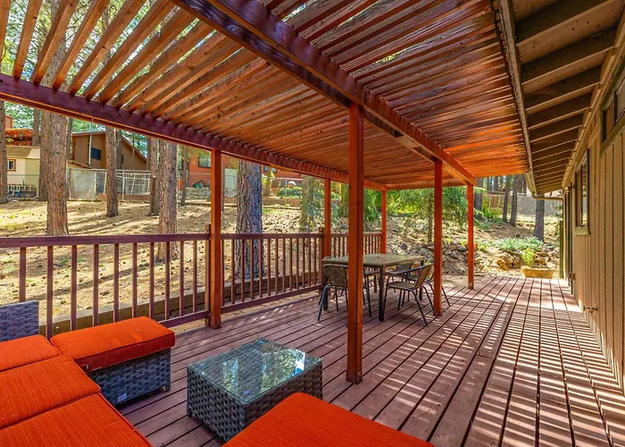 Villa Pet Friendly Retreat In The Pines Minutes From Downtown